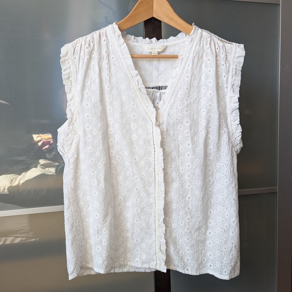 Beautiful ADIVA White Eyelet Sleeveless Top With Ruffle Trim - Size Large